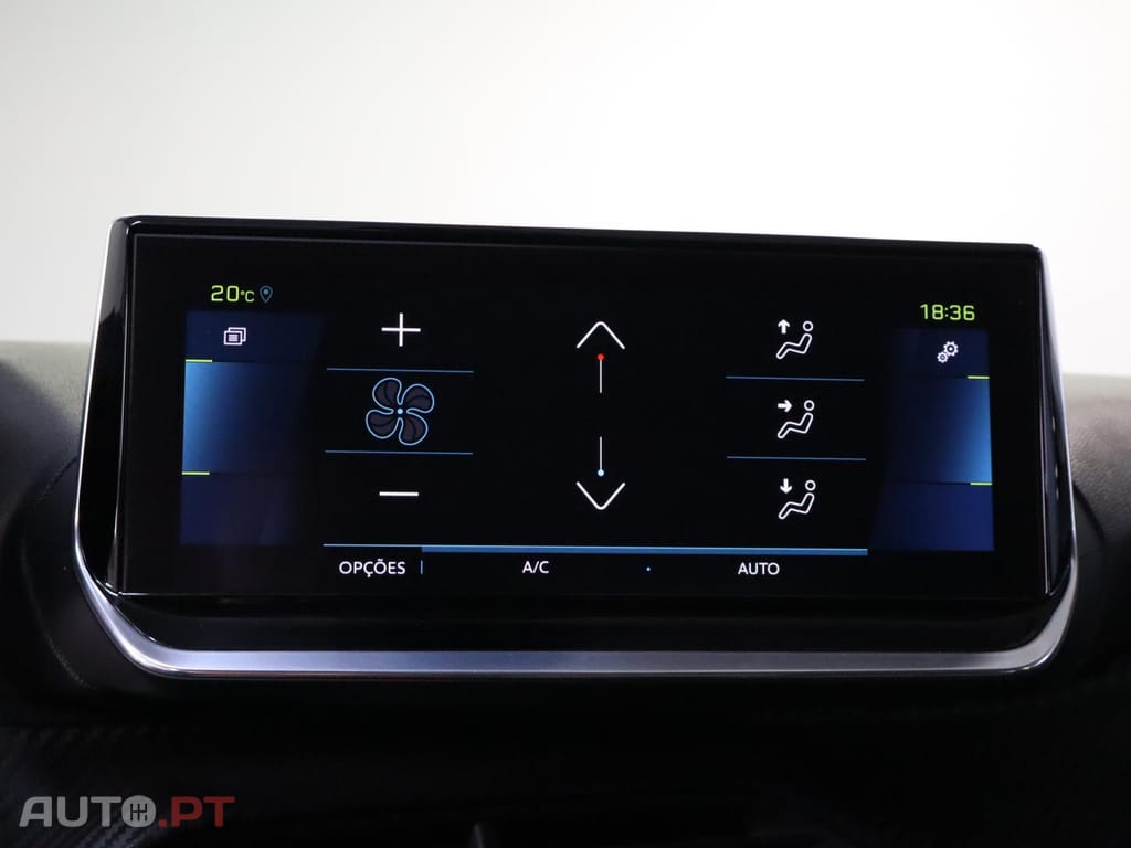 Peugeot E-208 Allure Versão Eléctrica