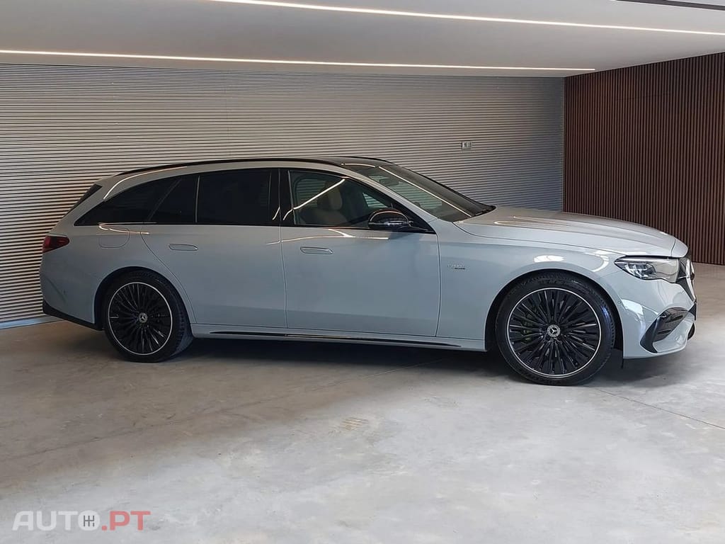 Mercedes-Benz E 300 e AMG Line