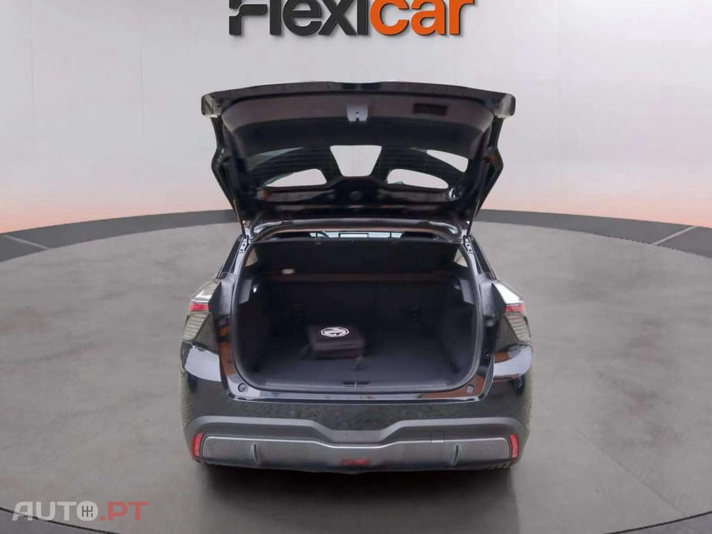 MG MG4 64 kWh Luxury