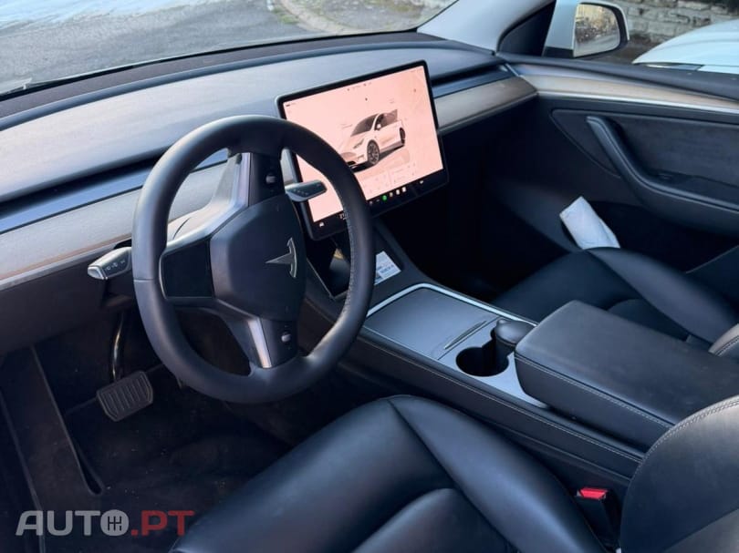 Tesla Model Y Long Range Tração Integral