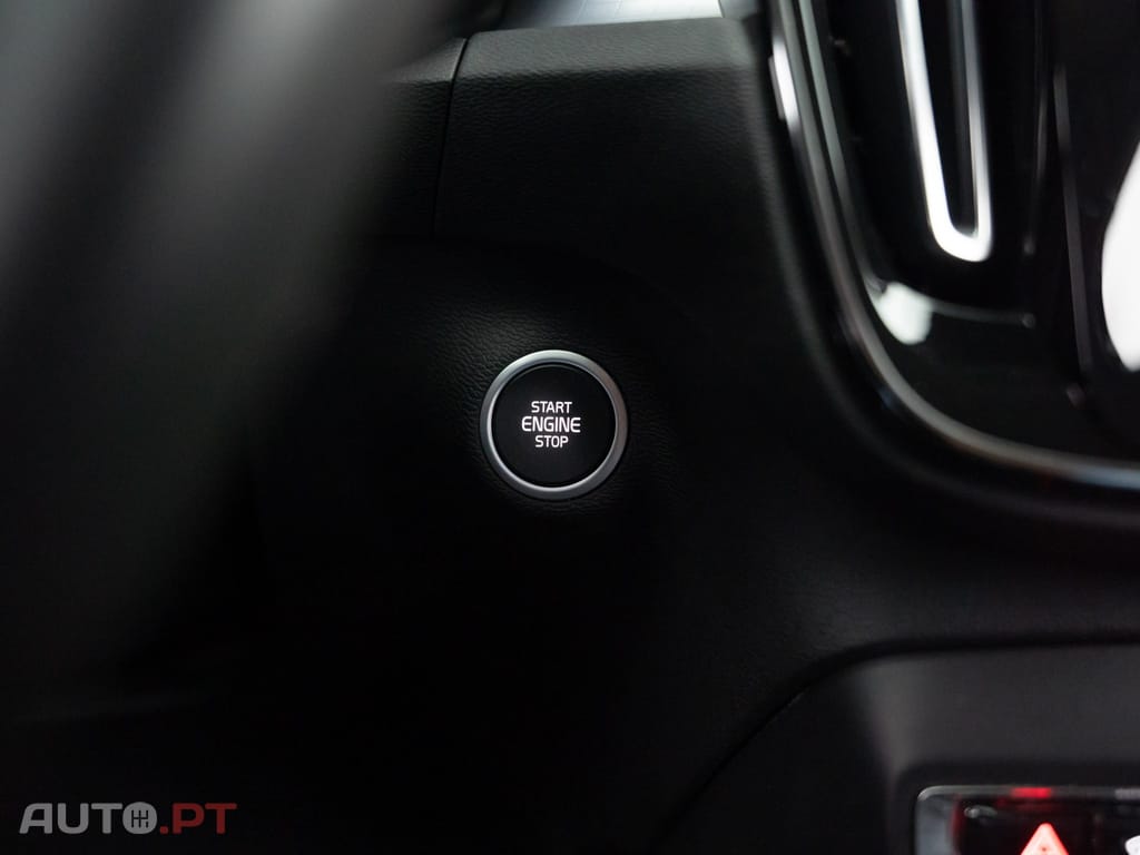 Volvo XC40 1.5 T4 PHEV Inscription Expression