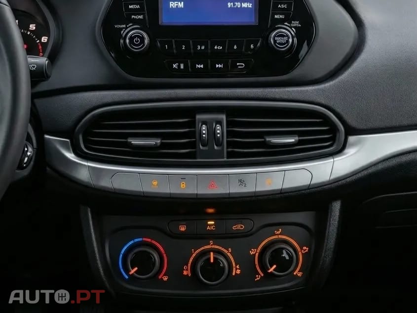 Fiat Tipo Street 1.3 MJT