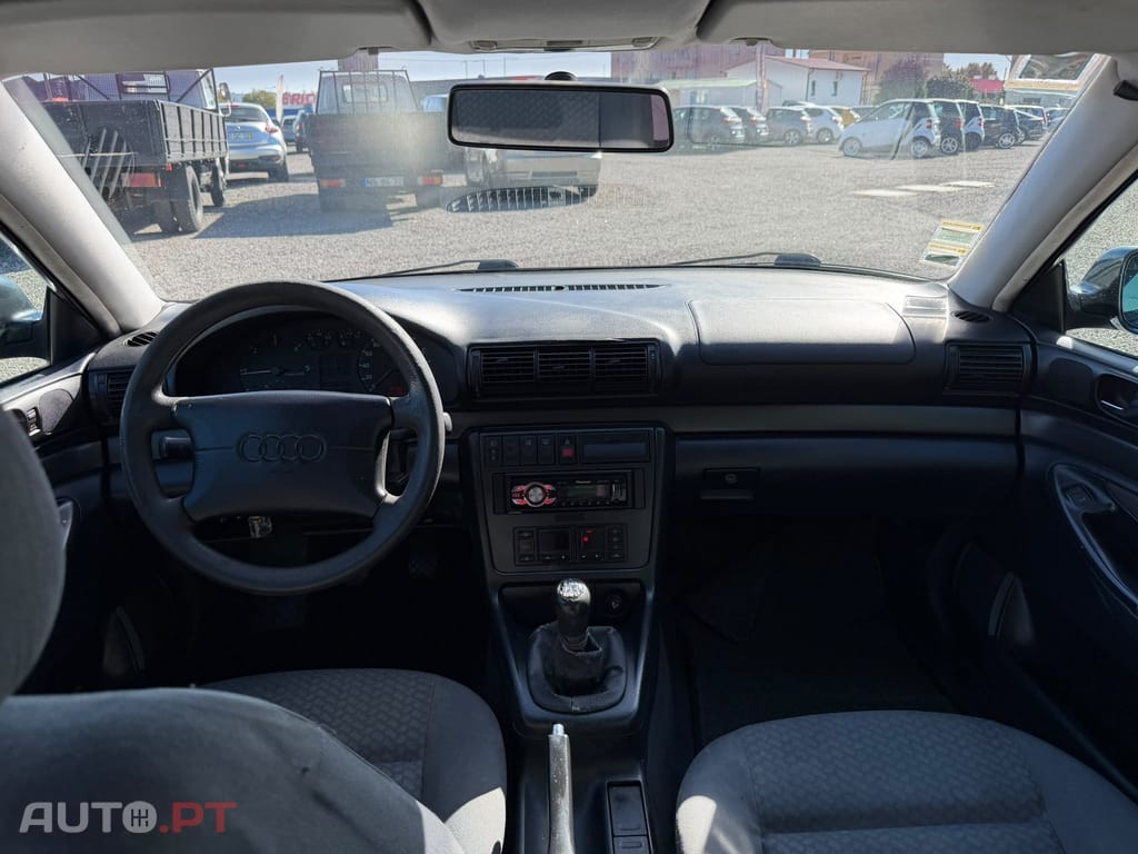 Audi A4 1.9 TDI Confort