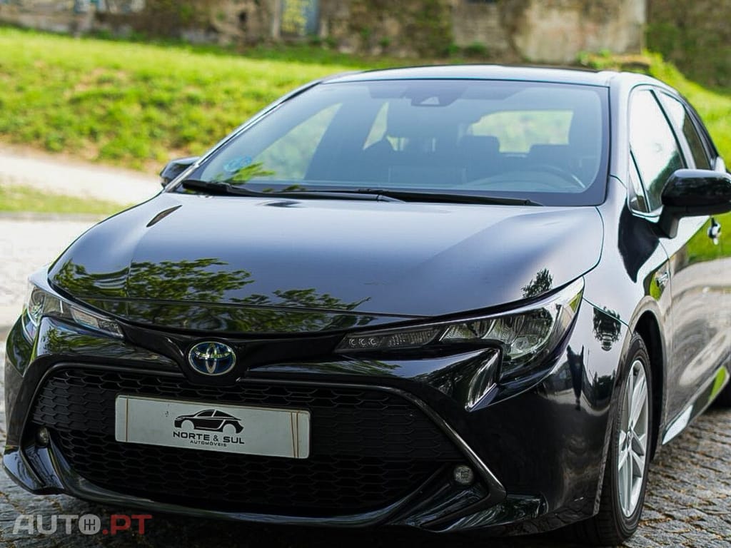 Toyota Corolla 1.8 Hybrid Comfort