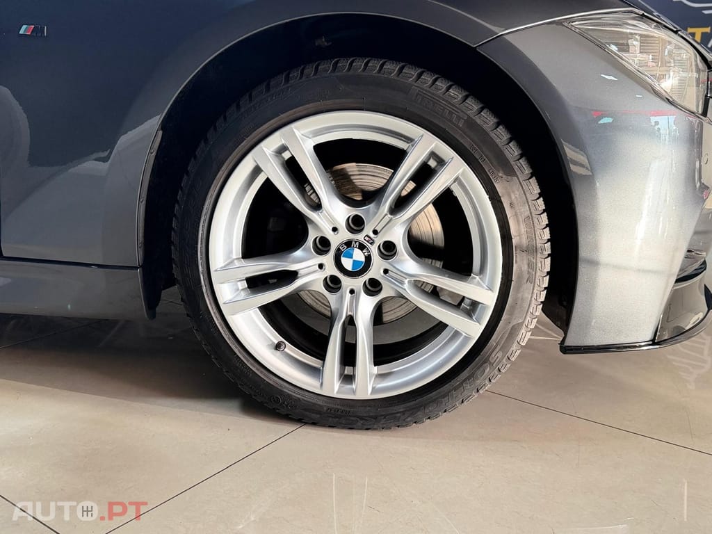 BMW 320 d Pack M Auto