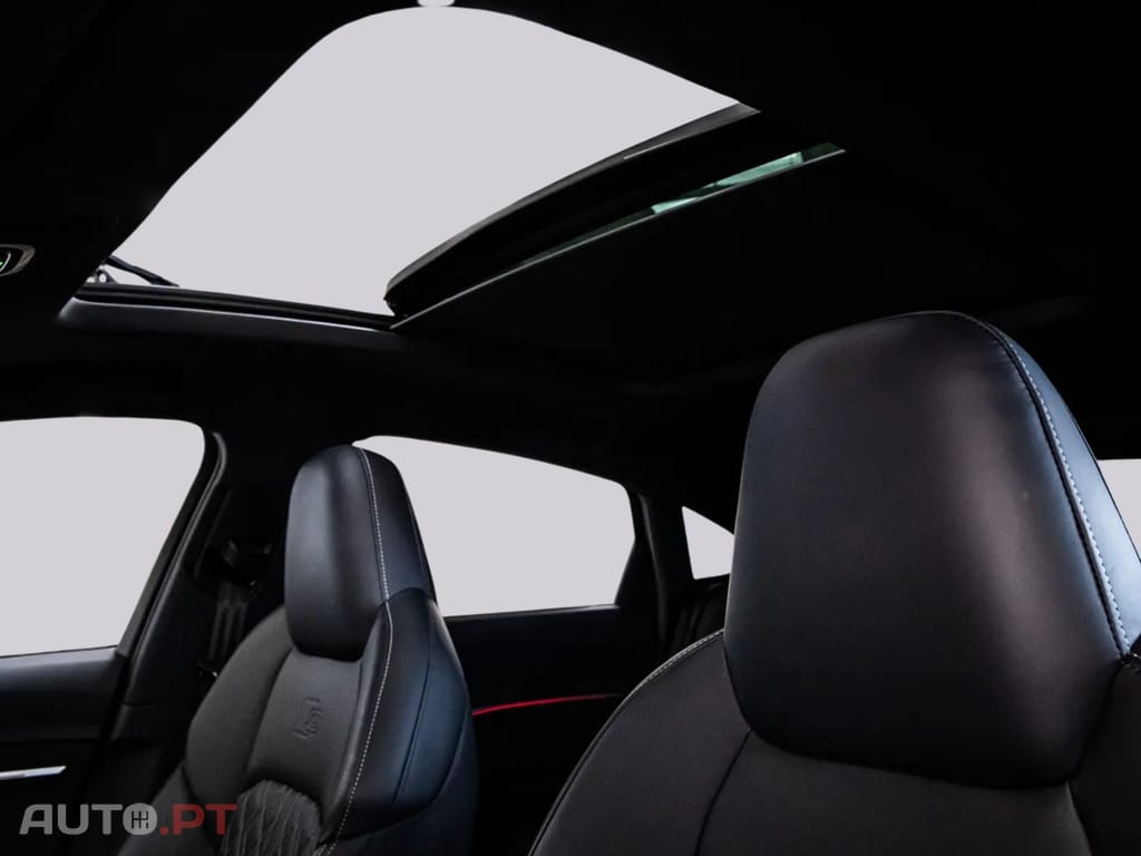 Audi E-Tron I.V.A DEDUTIVEL S BLACK