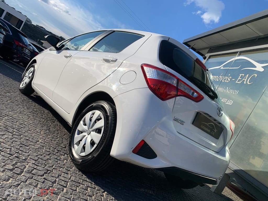 Toyota Yaris 1.0 VVT-i Active