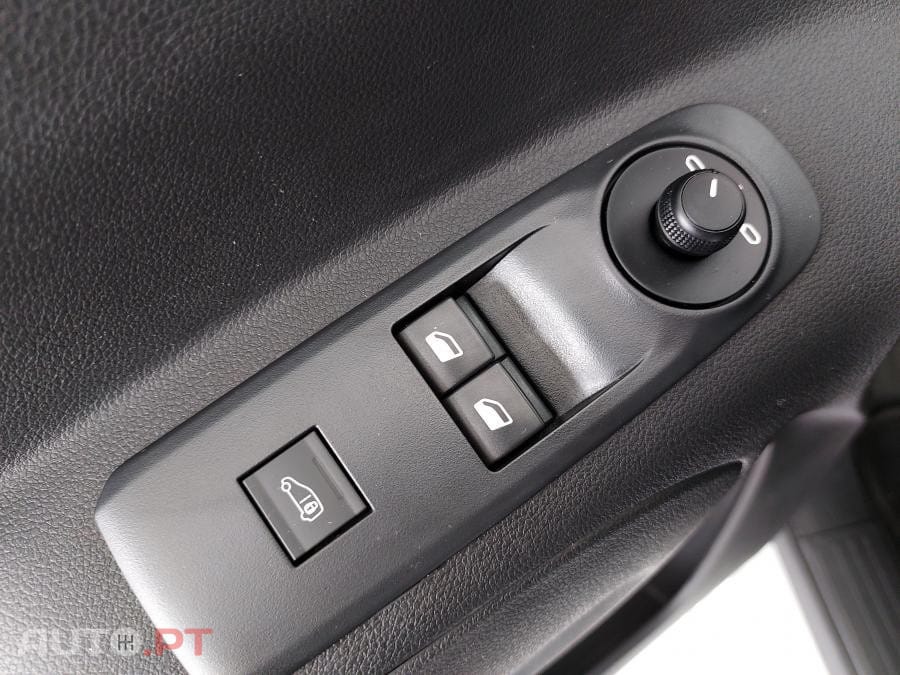 Peugeot Partner Premium Standard 1.5 BlueHDi - 3 Lug. - IVA Dedutível