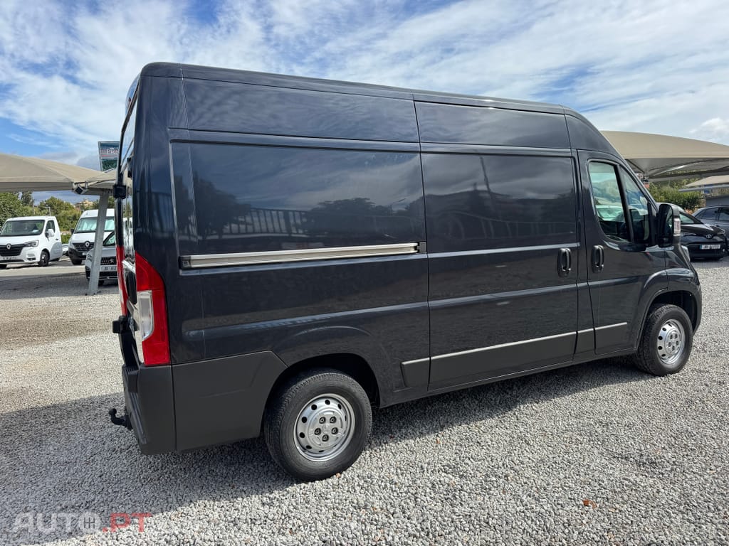 Peugeot Boxer 2.2 HDi 333 L2H2 Pack CD Clim