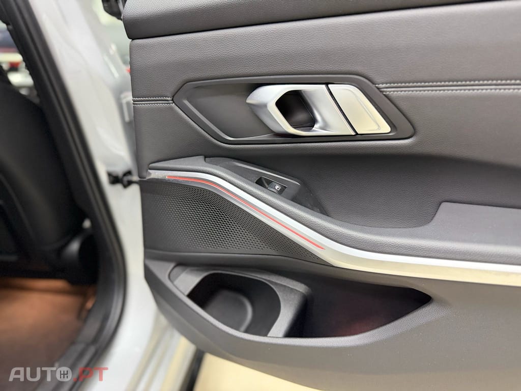 BMW 320 d Pack M Auto