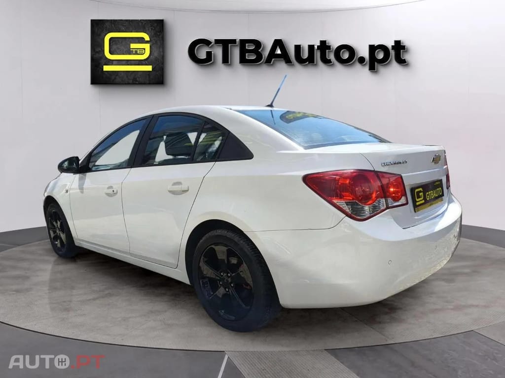 Chevrolet Cruze 1.6 CDTI 