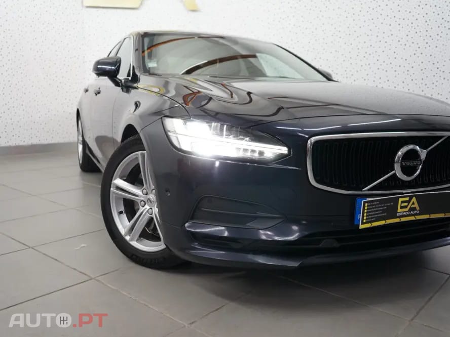 Volvo S90 2.0 D5 Momentum AWD Geartronic