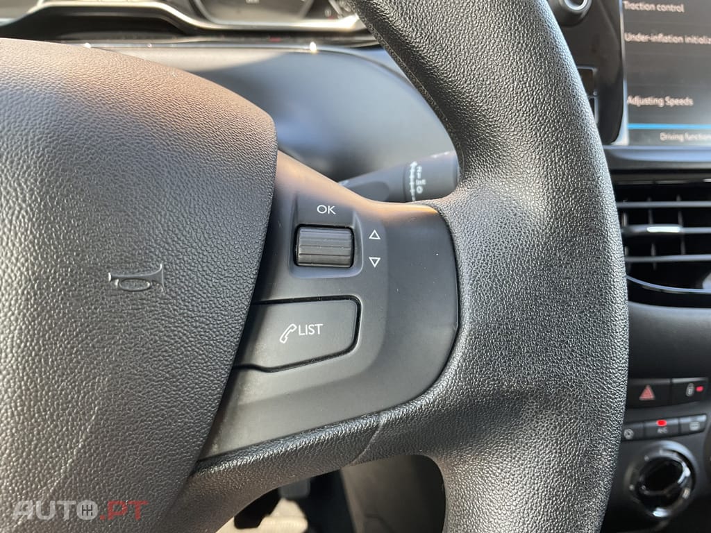 Peugeot 208 1.5 BlueHDi Active