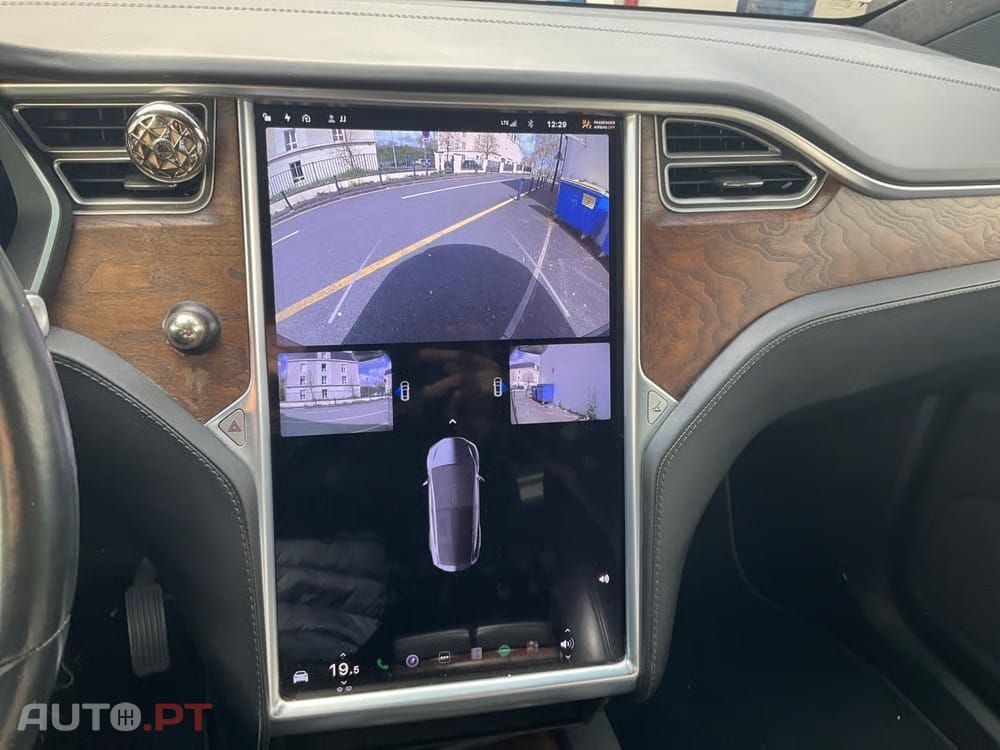 Tesla Model X 100D
