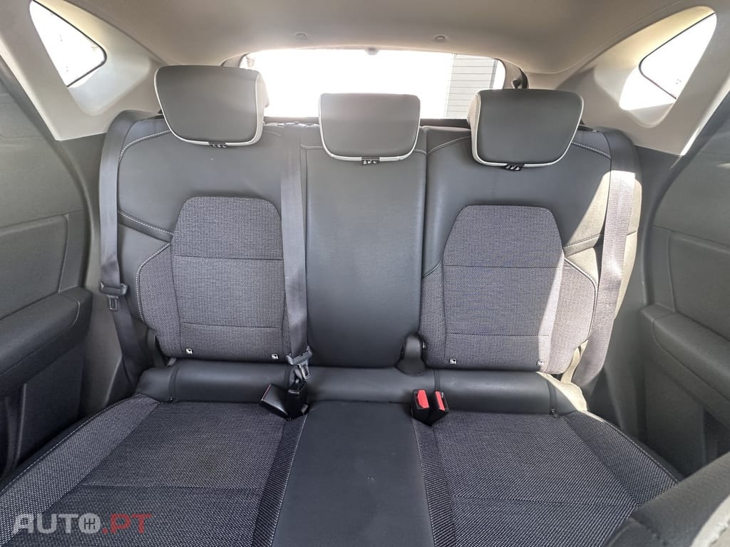 Renault Captur 1.0 TCe Equilibre Bi-Fuel