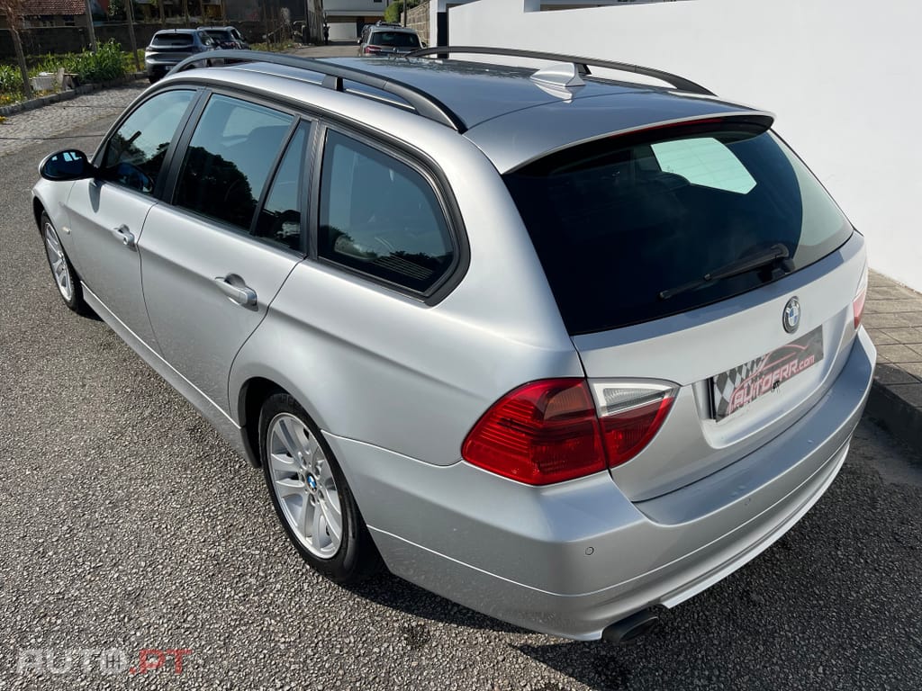 BMW 318 d Touring Navigation Sport
