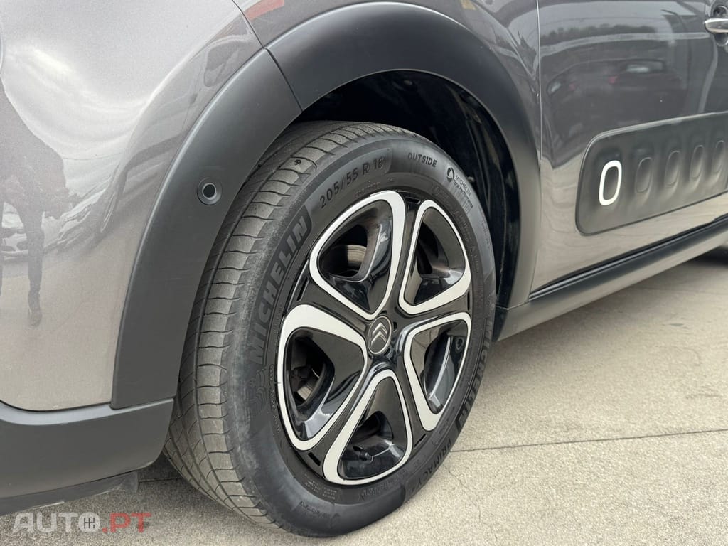 Citroen C3 1.2 PureTech Shine
