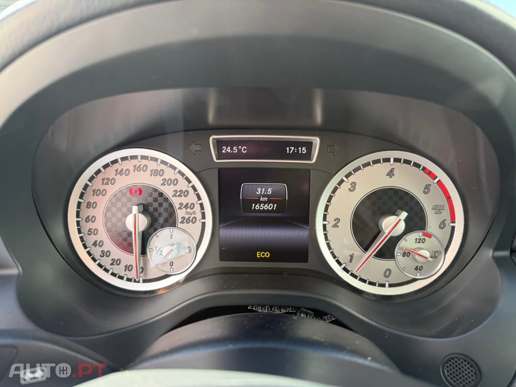 Mercedes-Benz A 200 CDi BlueEfficiency AMG Line