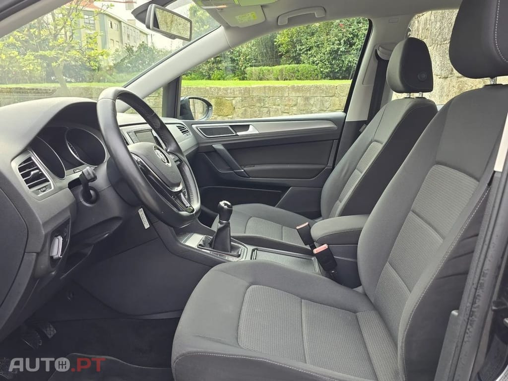 Volkswagen Golf Sportsvan 1.6 TDI Confortline BlueMotion