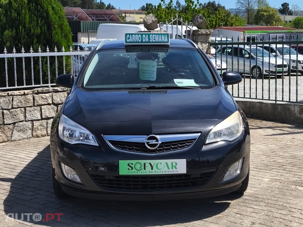 Opel Astra J Sports Tourer 1.7 CDTI