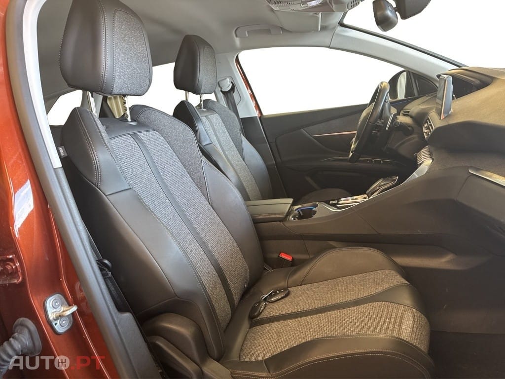 Peugeot 3008 1.2 PureTech Allure EAT6