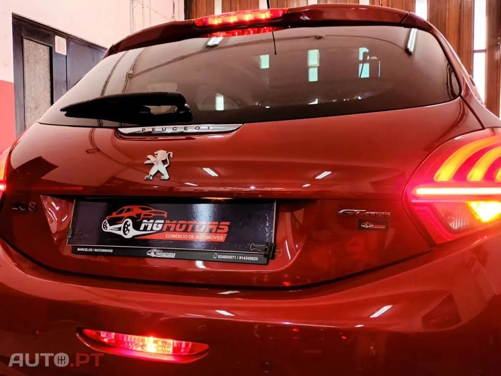 Peugeot 208 1.2 PureTech GT Line