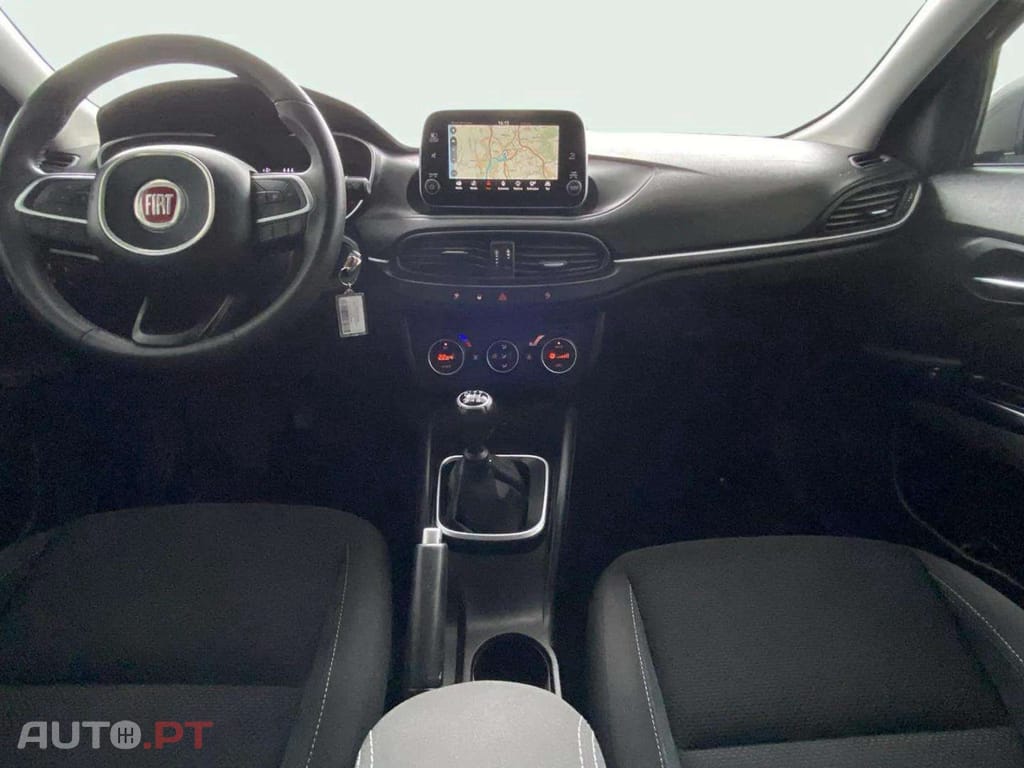 Fiat Tipo 1.6 M-Jet Lounge J17