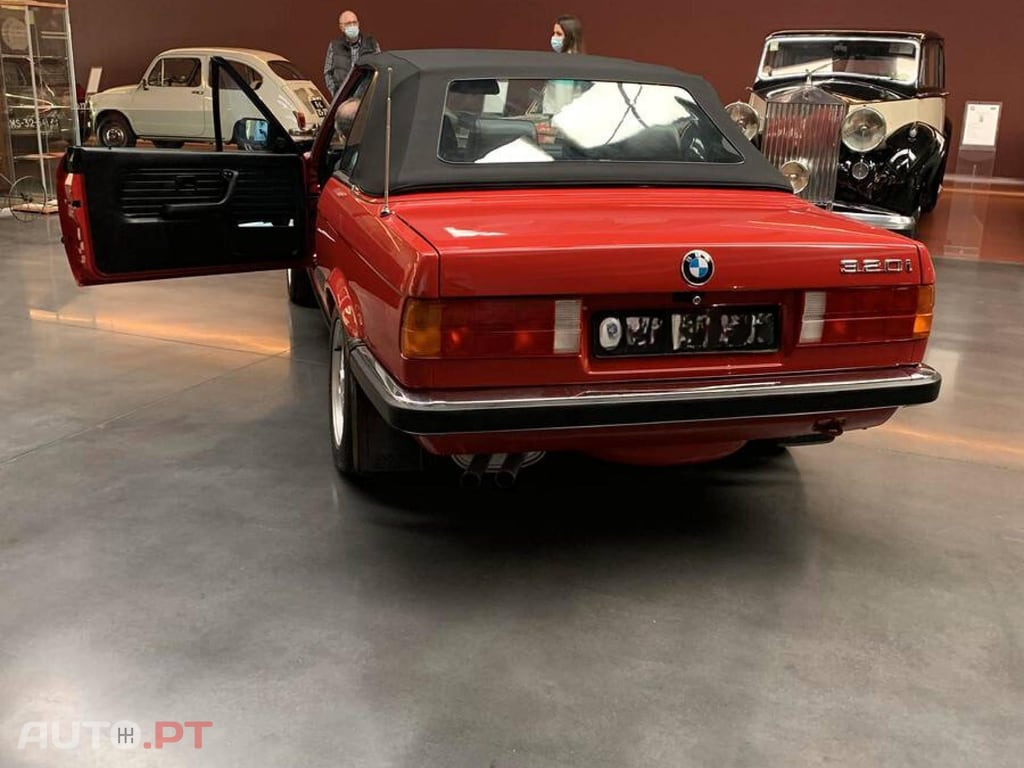 BMW 320 320 E30 Cabrio