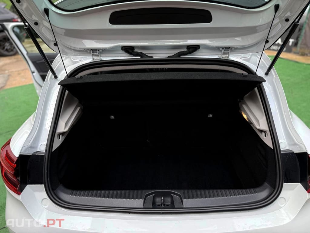 Renault Clio TCe 100 BUSINESS EDITION