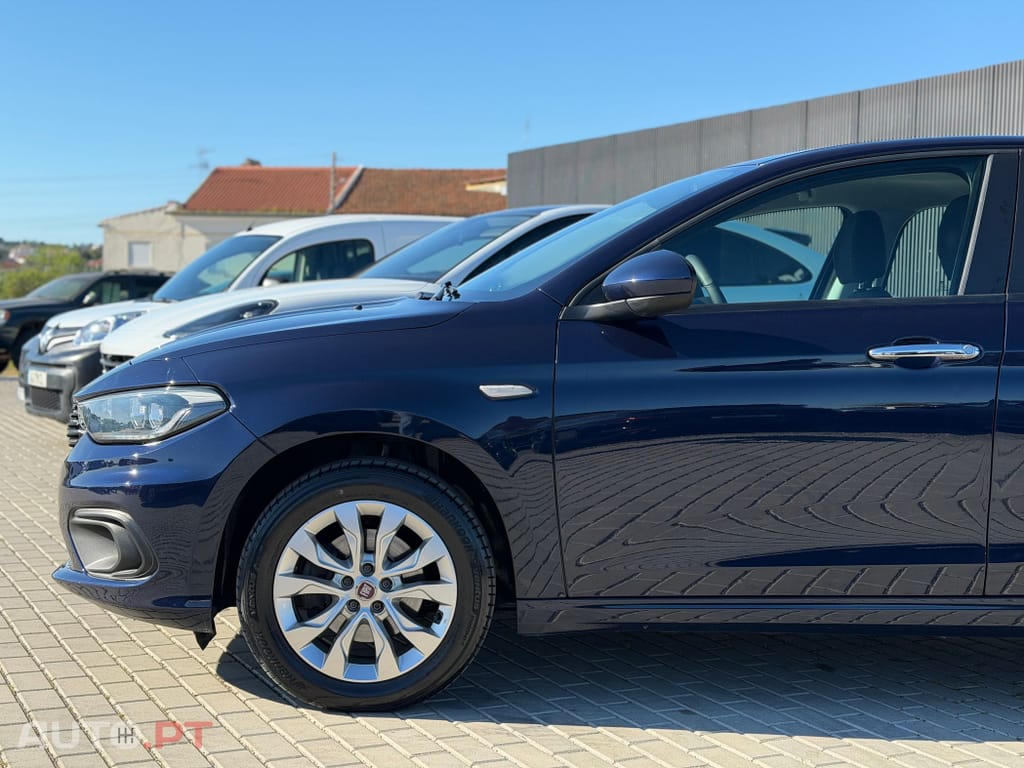 Fiat Tipo 1.3 M-Jet Lounge
