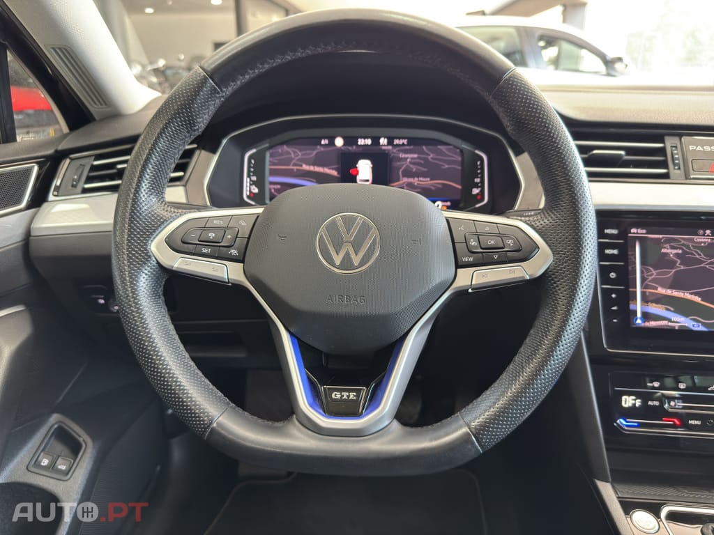 Volkswagen Passat Variant 1.4 TSI GTE+ Plug-in — fotografia 36