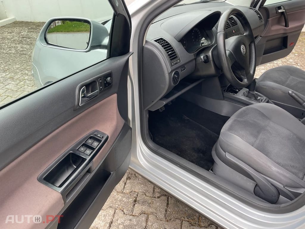Volkswagen Polo 1.2 Confortline