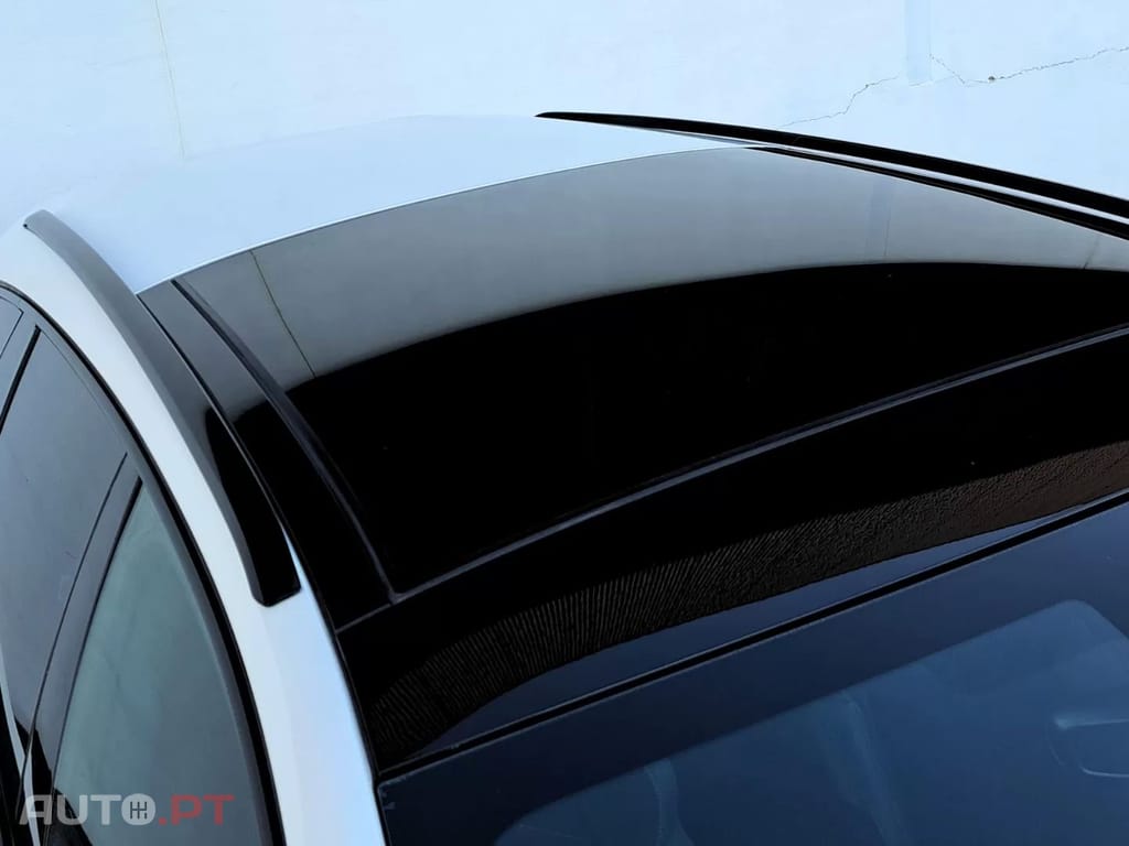 Peugeot 508 SW 360 e-EAT8 SPORT ENGINEERED