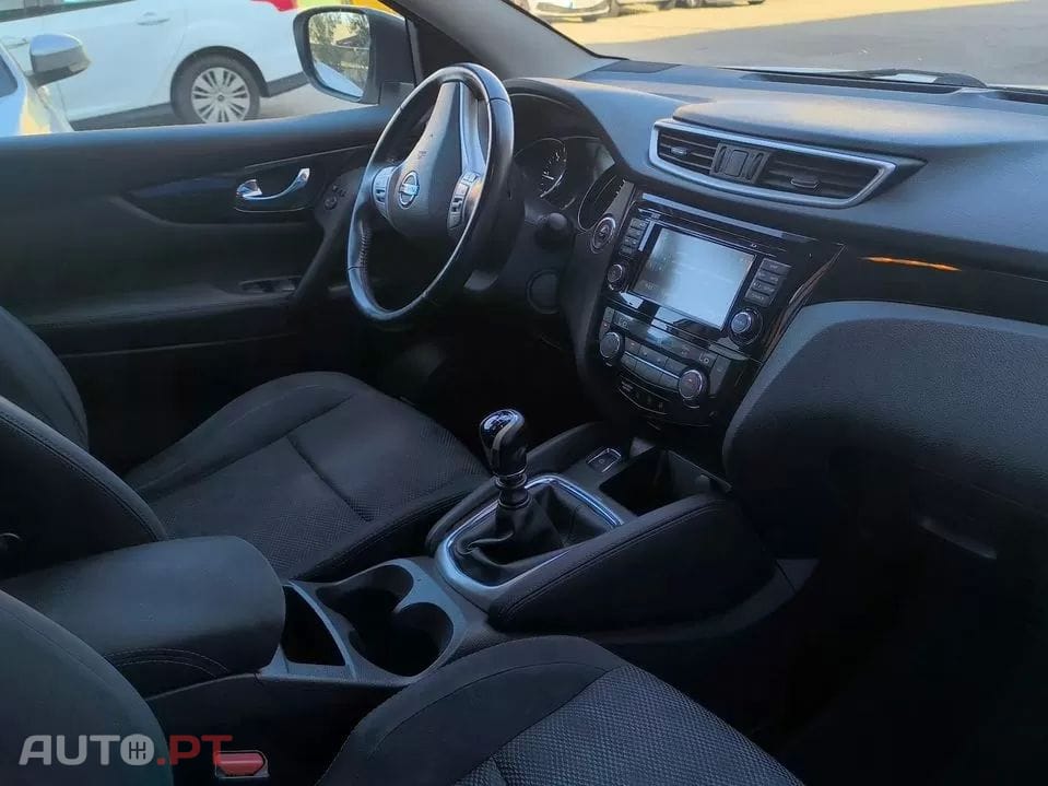 Nissan Qashqai 1.5 dCi Tekna J19