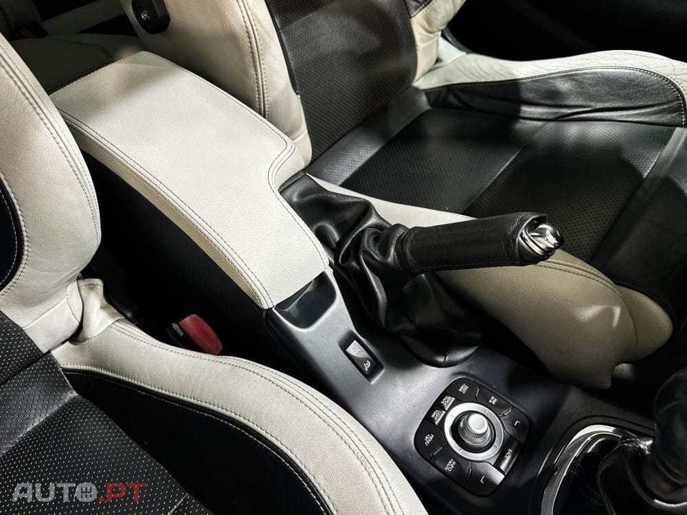 Renault Mégane Coupe dCi 160 FAP GT