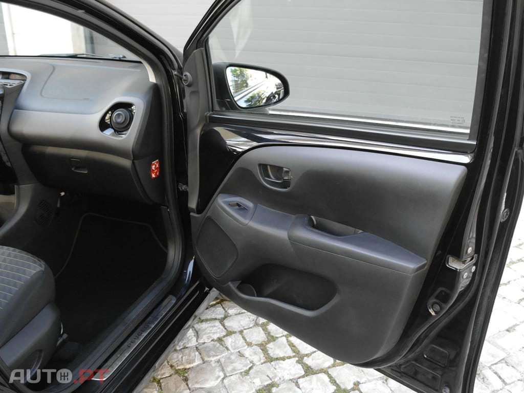 Peugeot 108 1.0 VTi Active