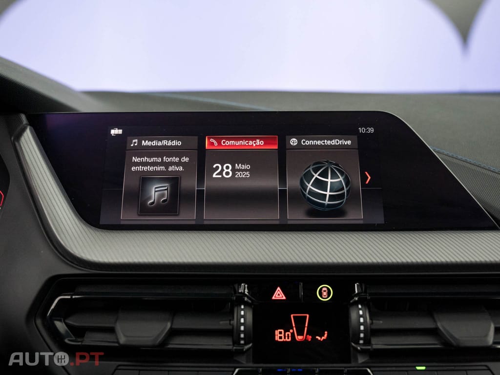 BMW 118 i Pack Desportivo M Auto