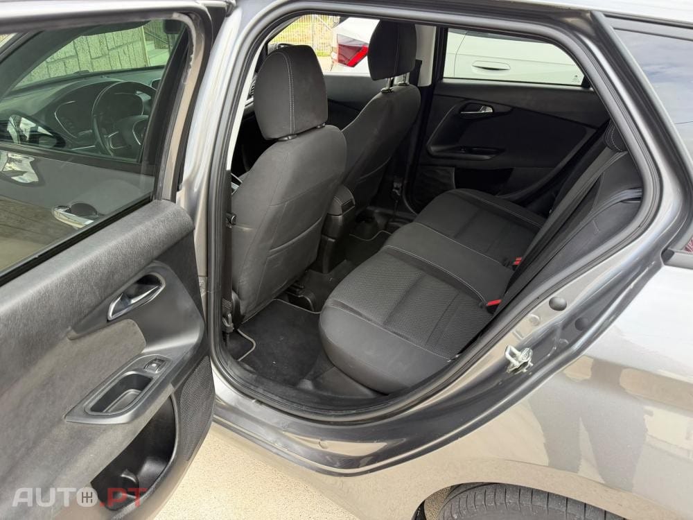 Fiat Tipo 1.3 M-Jet Lounge Tech J17