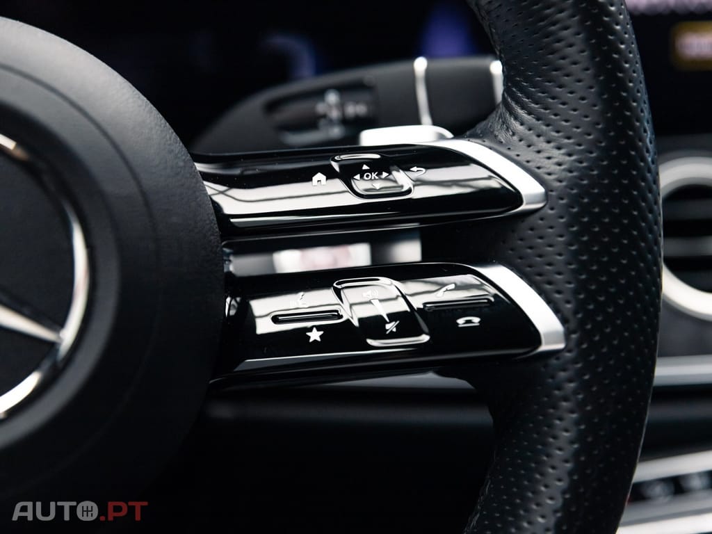 Mercedes-Benz E 300 de 9G-TRONIC AMG Line