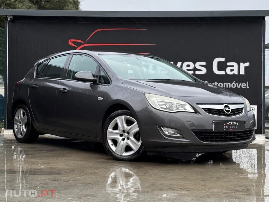 Opel Astra 1.3 CDTi Enjoy