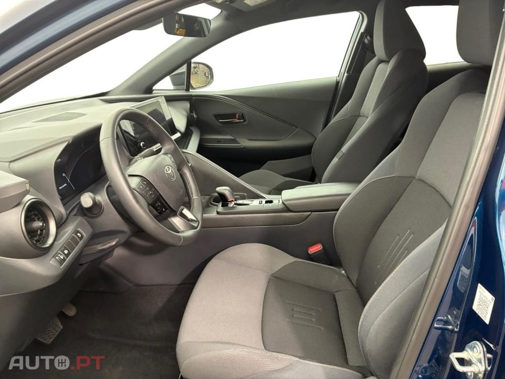 Toyota C-HR 2.0 Hybrid Design