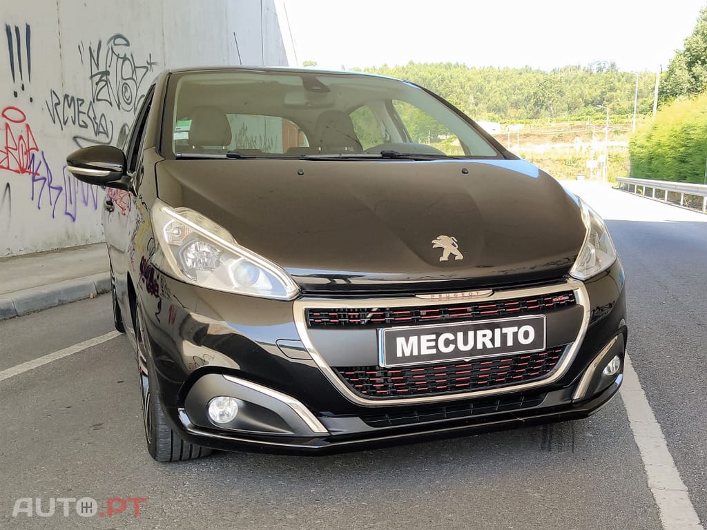 Peugeot 208 Puretech Turbo GT line