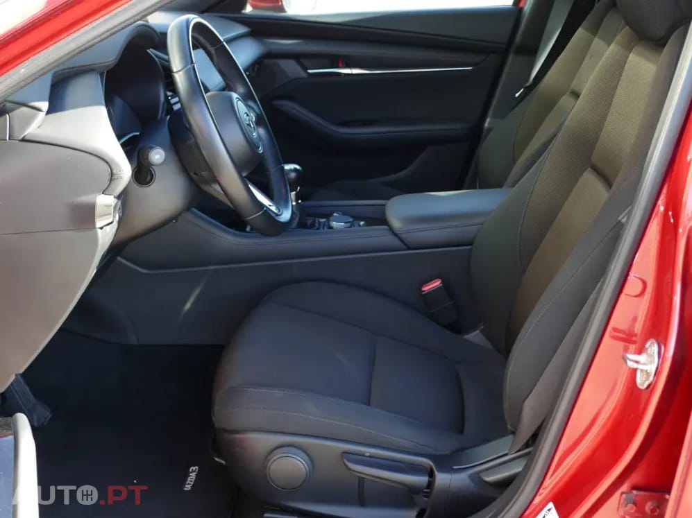 Mazda 3 2.0 e-Skyactiv-G Exclusive-line
