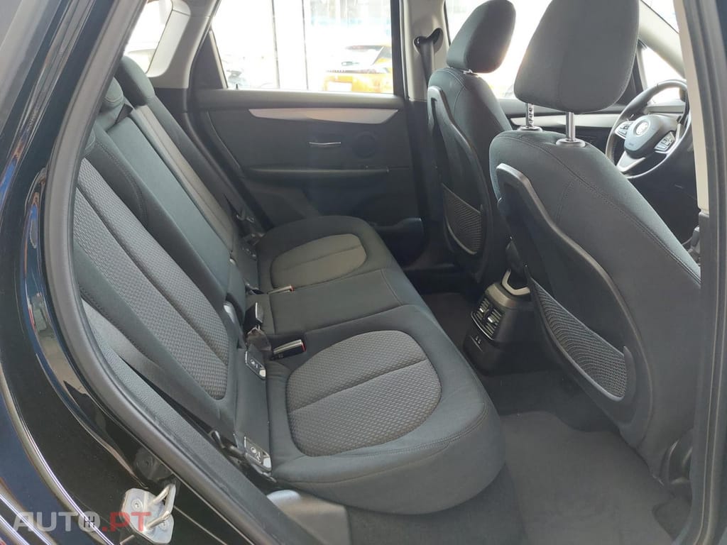 BMW 225 Advantage