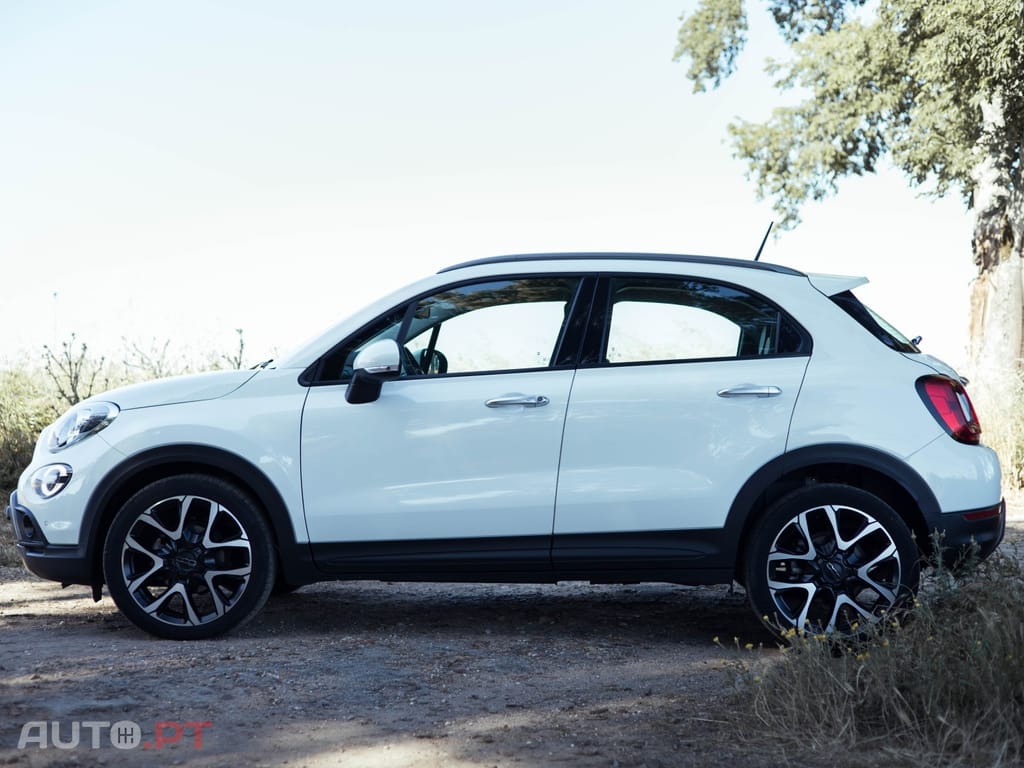 Fiat 500X 1.3 MJ City Cross J18