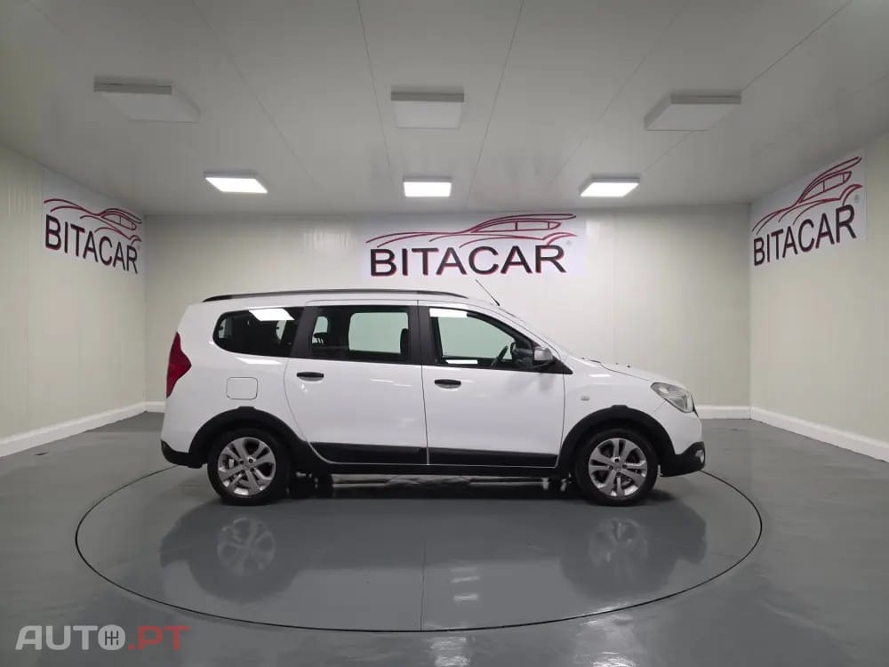 Dacia Lodgy 1.2 STEPWAY