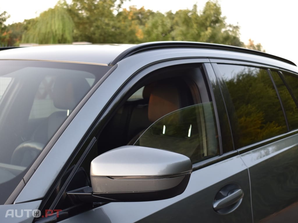 BMW 320 d Touring Pack Desportivo M Auto