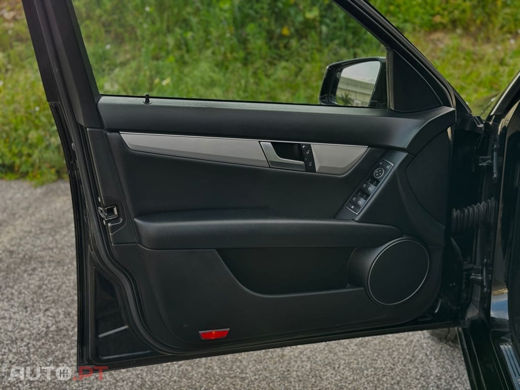 Mercedes-Benz C 250 CDi Avantgarde BlueEfficiency