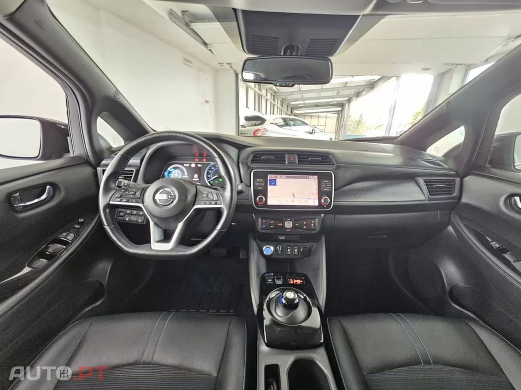 Nissan Leaf N-Connecta Full Led