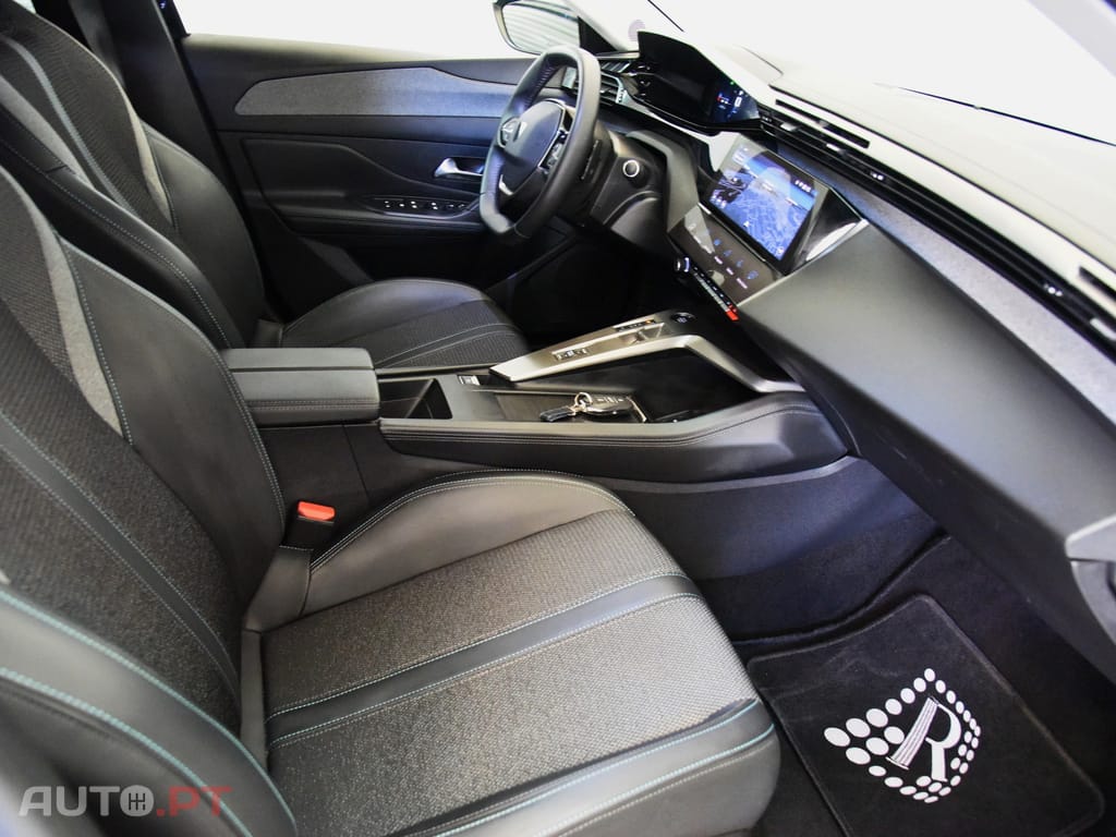 Peugeot 308 SW 1.2 PureTech Allure EAT8